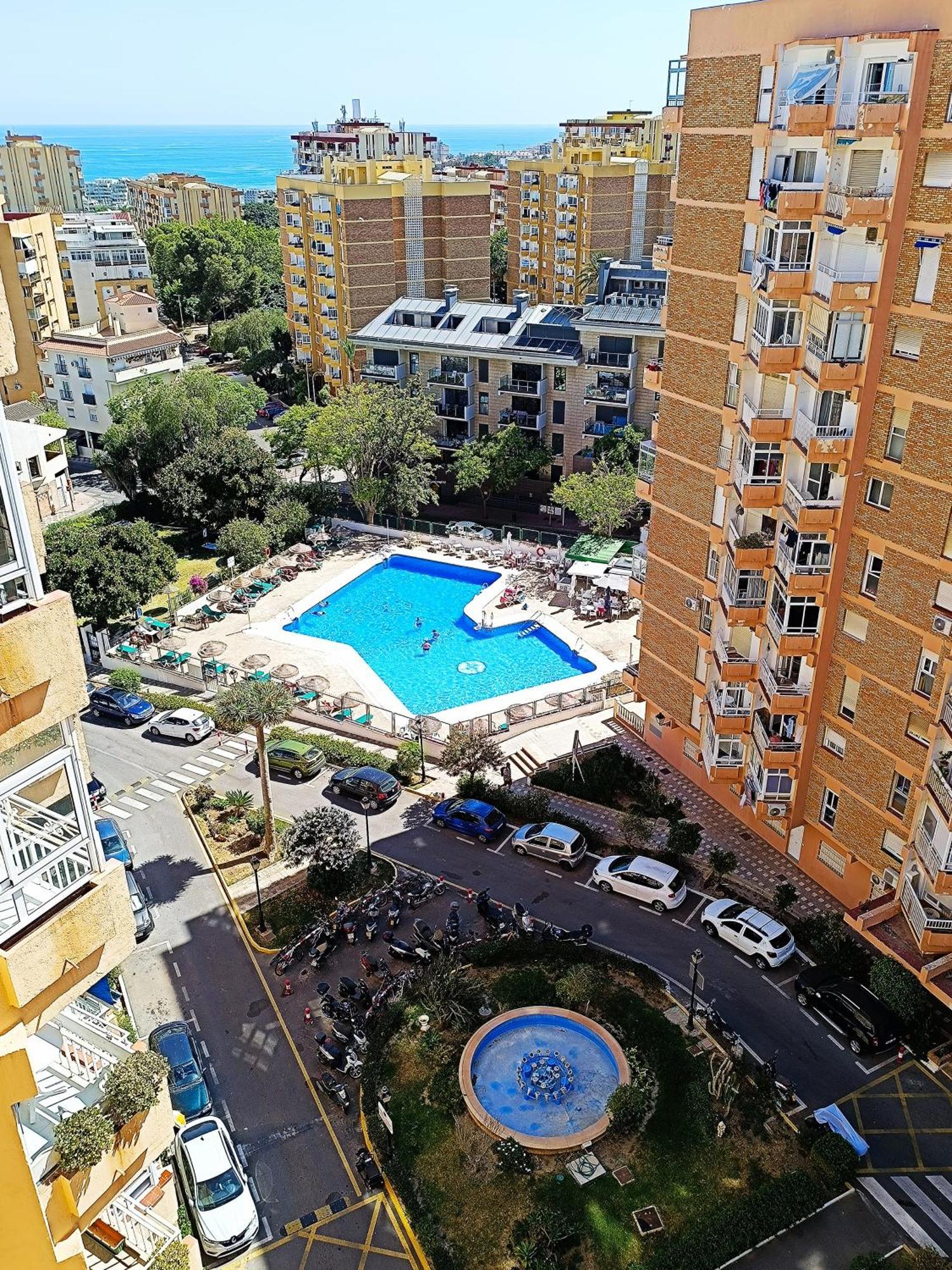 Attico Acuario, 2 Bathrooms Top Floor Appartment With Sea And Mountain Views Benalmádena Exteriör bild